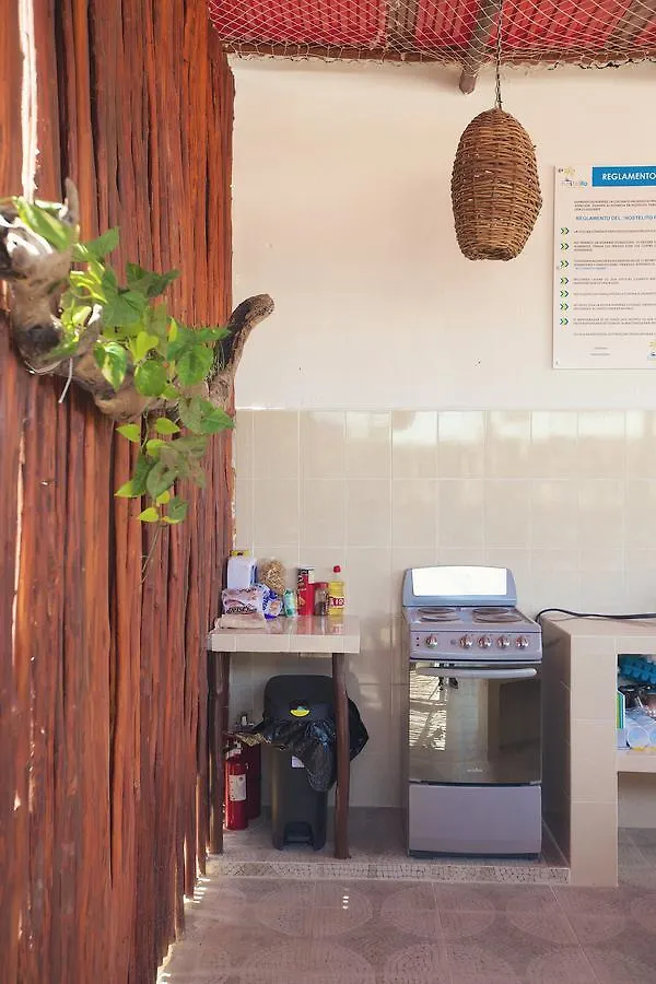 Hostelito Chetumal Hotel + Hostal
