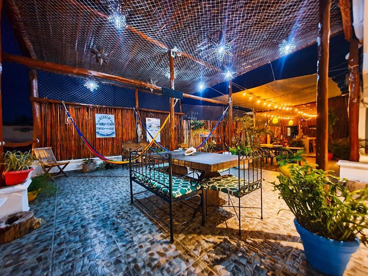 Hostelito Chetumal Hotel + Hostal 0*,