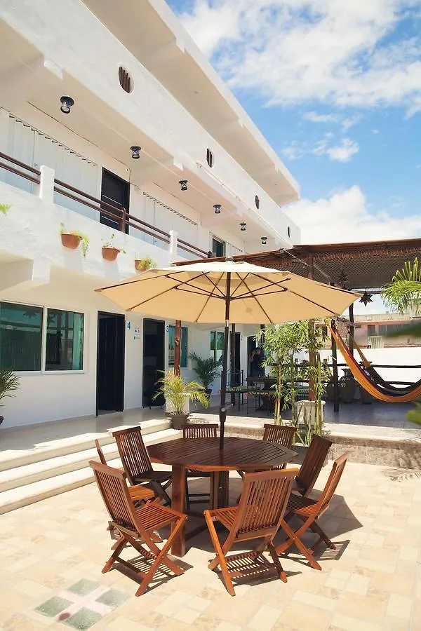 Hostelito Chetumal Hotel + Hostal 0*,